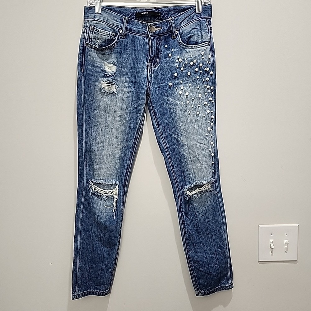 Harper Light Blue Distressed Pearl-Embellished Slim-Fit Jeans Size 25